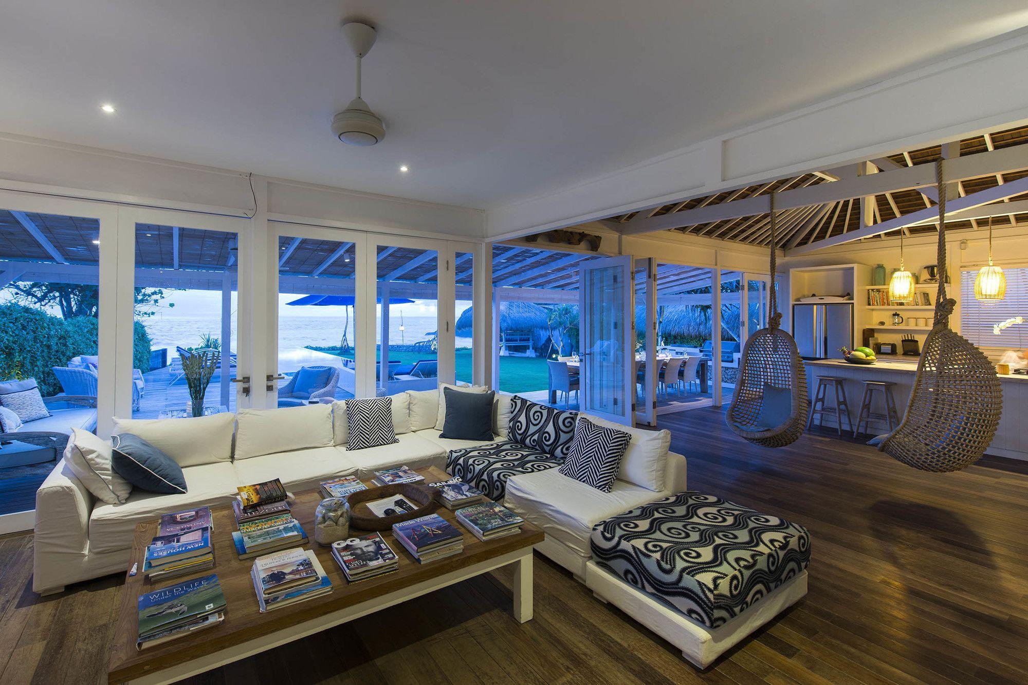 The Beach Shack At Sandy Bay Нуса-Лембонган Экстерьер фото